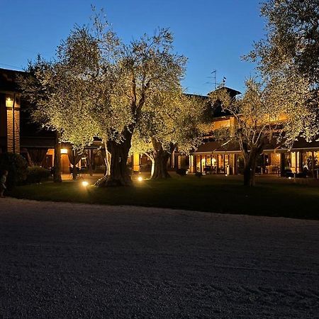 Agriturismo Ripa Del Bosco Capriolo Eksteriør bilde